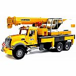 Bruder Mack Granite Crane Truck