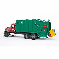 MACK Granite Garbage Truck