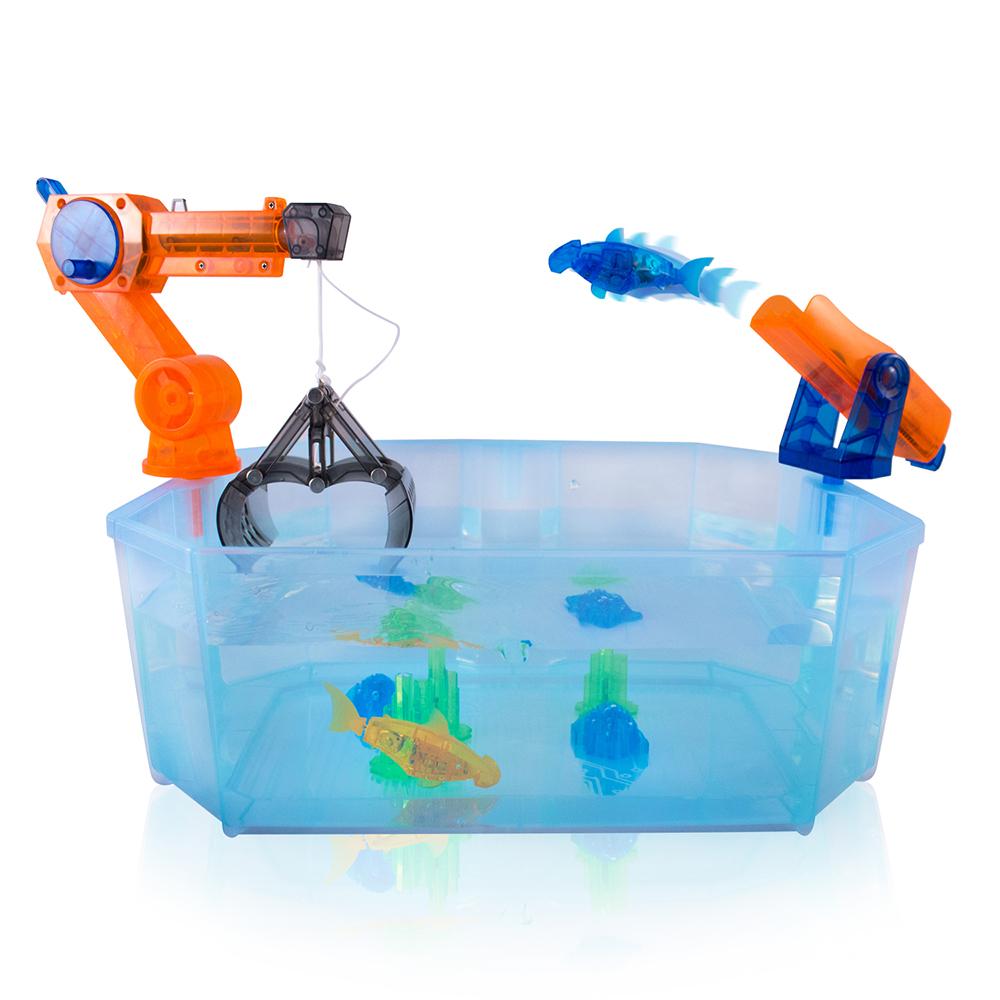 Hexbug fish shop